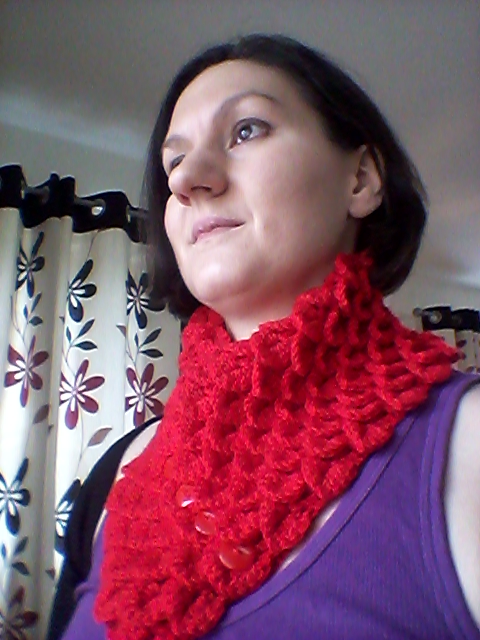Crocodile Stitch Neck Warmer. One way to wear!